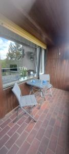 Ferienwohnung im Schwarzwald mit Blick ins Grüne und Balkon