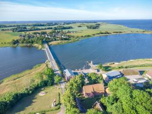 Apt "Sunset Lounge" in Waase - Ummanz - Meerblick, Kamin, Sauna