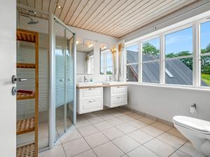 Holiday Home Guthbrand - 800m from the sea by Interhome