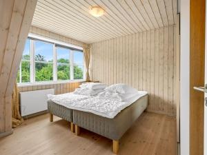 Holiday Home Guthbrand - 800m from the sea by Interhome