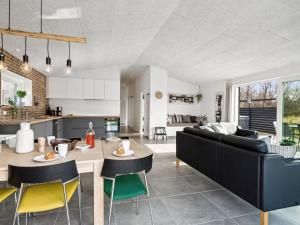 Holiday Home Asel - 350m from the sea by Interhome