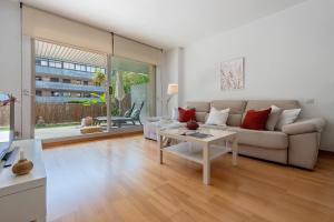 Bajo con Jardin - Rosa Sensat