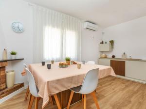 Holiday Home Antem by Interhome