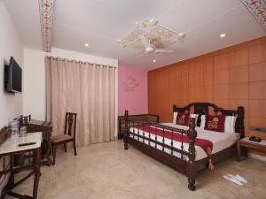 Radhey Ki Haveli
