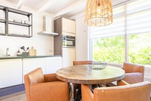 Bungalow De Hazelaar I 4 personen - Vakantiepark De Kremmer