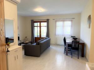 Cosy Stay Apartment Kalandra 1