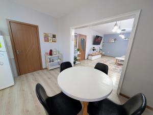 Cathedral View Apartment - Burgas Top Center