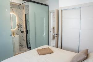 Unique private pool apartment in Carihuela