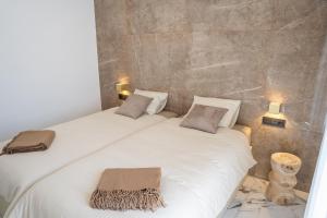 Unique private pool apartment in Carihuela