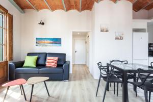 Feel at Sants Apartments
