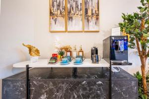Spacious 1BR near Burj Khalifa