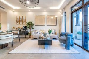 Spacious 1BR near Burj Khalifa