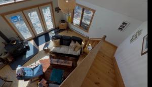 Beautiful cottage in Maberly on Rainbow lake
