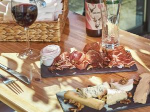Greet Hotel Versailles - Voisins Le Bretonneux