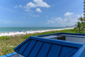 Beachfront I Oversized Balcony I Gulf Views
