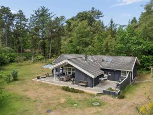 Holiday Home Tyyne - 250m from the sea by Interhome