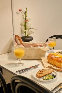 Uni Stay Seonyudo - Cozy 2BR near Subway & Airport Bus