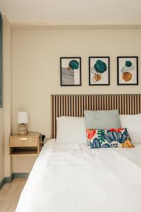 Kensington Gardens 2 bedroom flat with a balcony