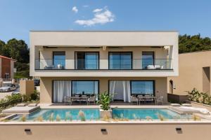 Aeolia Residences