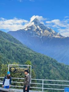 Hotel Rest camp & Restaurant mardi trek