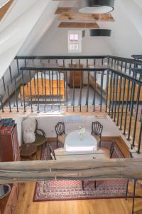Historic 70m2 Farmhouse - 3 Rooms, Terrace - by Rentujemy