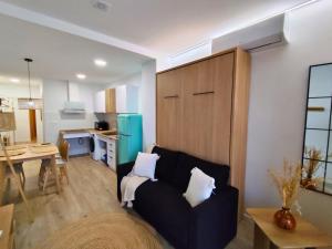 Travel Habitat Orriols - Torrefiel Apartment