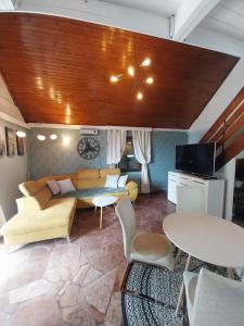 Buda Weekend House