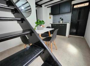 Candelaria Chill Loft wc Kitchen & AC in Medellin