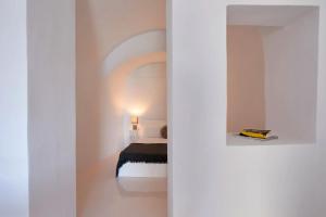 Villa Serendipity Oia Santorini Caldera Views Hot Tub 2 Bedrooms