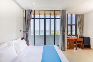 Hong Tuyet Marina Hotel - Sea View