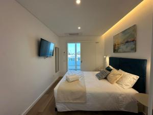FEEL FARO Guesthouse - Boutique Stay with Terrace in Central Faro
