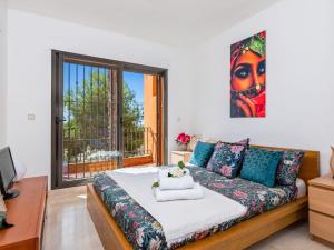 Apartment Cerro del Sol 6-2 by Interhome