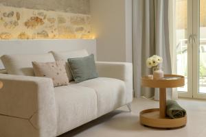 THE CHARM - Premium Central Stays