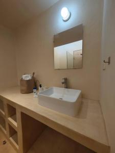 Beautiful studio in the heart of the city.