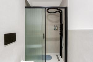 OMNI HOUSE - 2 bedroom garden apartment