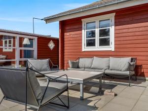 Holiday Home Uolevi - 1-1km from the sea by Interhome