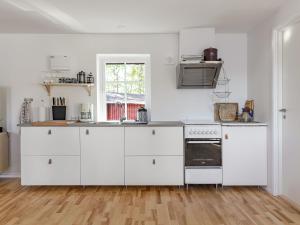 Holiday Home Rönnö by Interhome