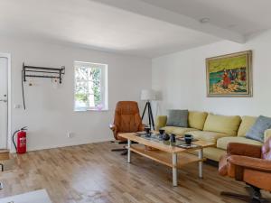 Holiday Home Rönnö by Interhome