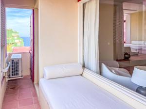 Apartment Muralla Roja-4 by Interhome