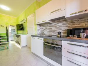 Apartment Parigi by Interhome