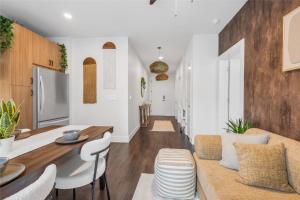 West Midtown Condo with Rooftop Near Benz Stadium