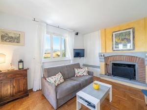 Apartment Villa Elisa by Interhome