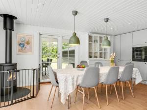 Holiday Home Bengta - from the sea by Interhome