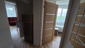 livingpalanga- Meta12