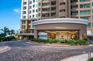 Gran Venetian Resort Stay Oceanfront by Monyxbnb