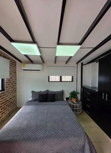 Guatape loft WC AC KITCHEN HOTE TUBE