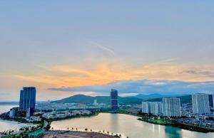 Studio in Citadines Marina Ha Long