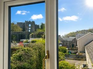 Wogan Mews - Dog friendly cottage near the sea with parking