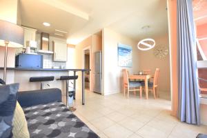 Book Jet - Premium Sotavento View Apartment Pool and Wifi