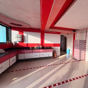 Rooftopwaves penthouse